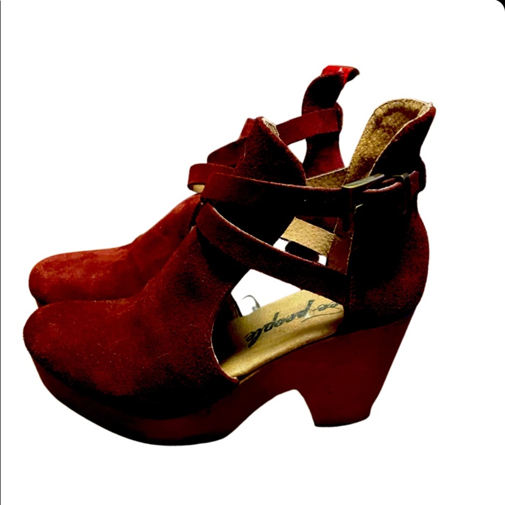 Free People Clogs